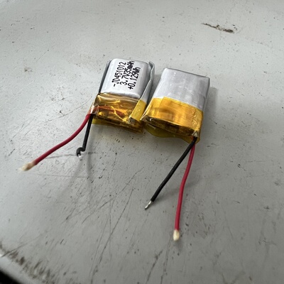 纯钴3.7V聚合物锂电池TWS蓝牙耳机华强北耳机35mAh规格451012带线