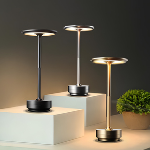 北欧创意氛围灯酒吧餐厅灯咖啡馆充电款轻奢台灯夜灯清吧桌面灯