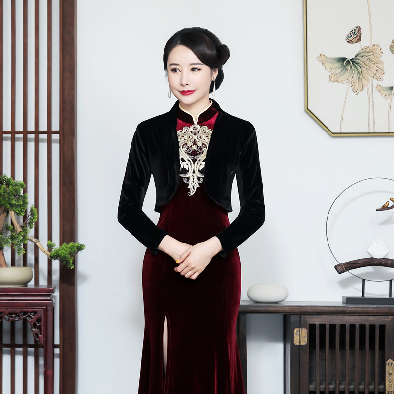 短款外套春秋2025年女妈妈款高贵