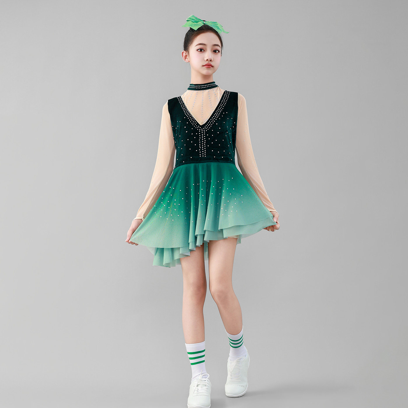 2026新款丝绒啦啦操服装