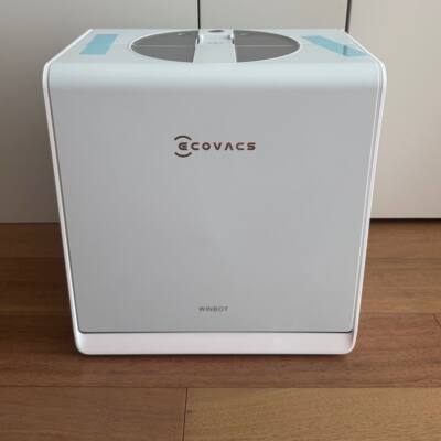 ECOVACS/科沃斯W2S全能基站款喷水智能擦窗机器人自动擦玻璃神器