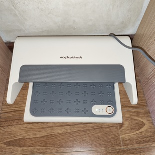 MORPHY 摩飞电器MR2025暖脚神器冬天保暖加热暖腿垫发热 RICHARDS