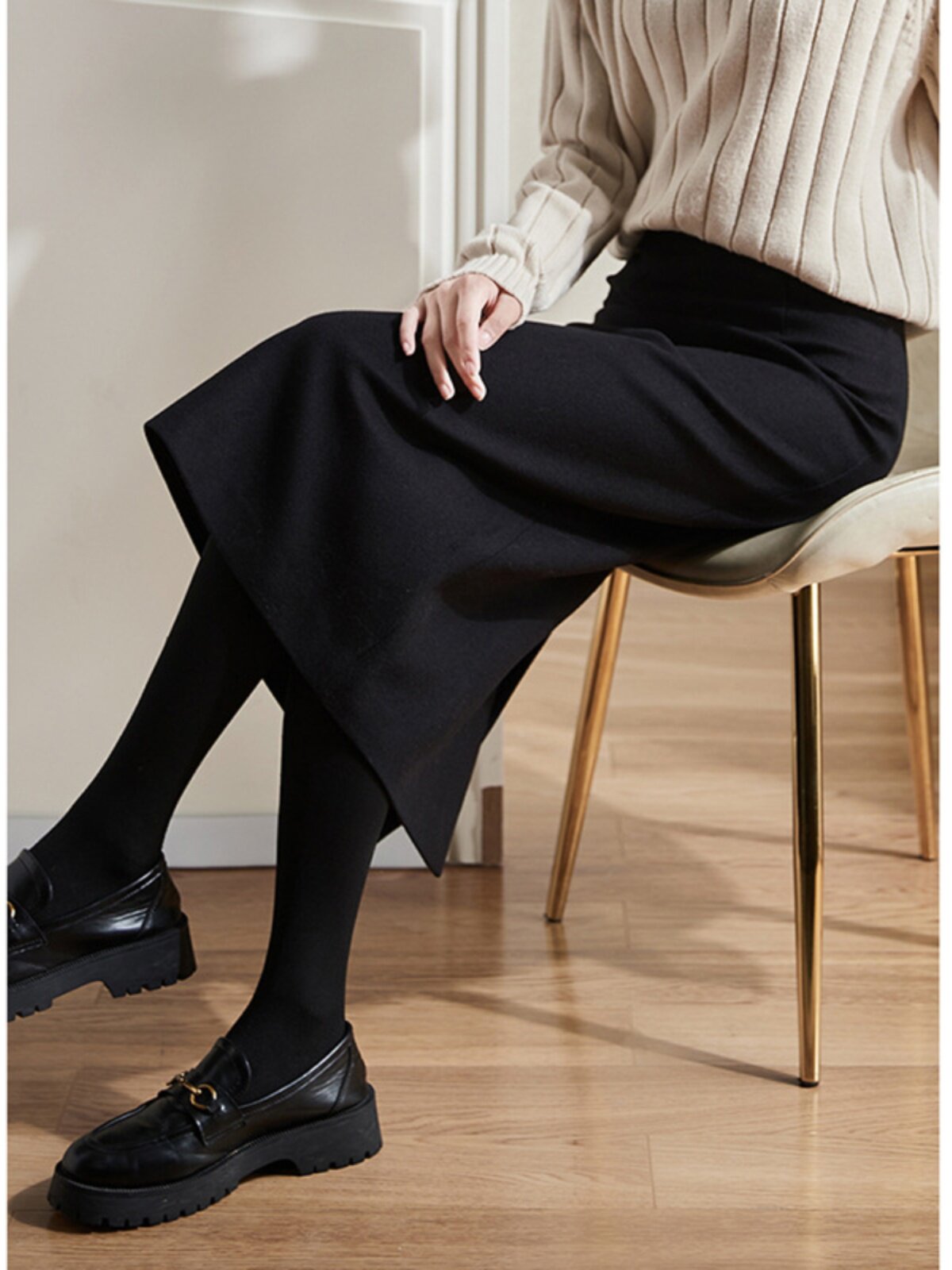 이론 테일러 클래식 올 매치 블랙 스커트 가을 겨울 신작 허리 슬릿 힙 스커트