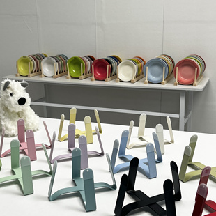 日本pecolo宠物碗架护颈防黑下巴铁艺架子pw酷彩BD飞碟猫碗适用AE