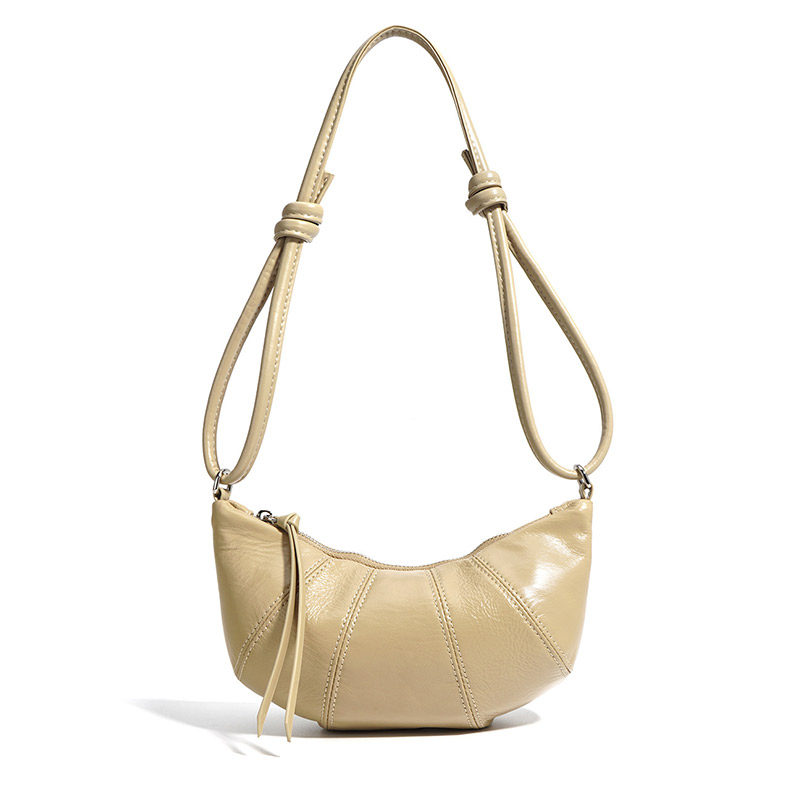 油蜡真皮牛角包饺子包头层牛皮斜挎女包夏季百搭简约小众单肩腋下