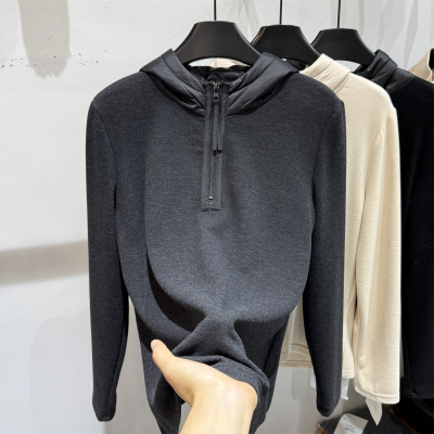 连帽拼接半拉链卫衣女