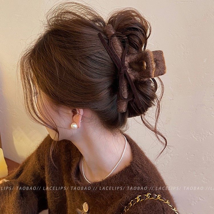 秋冬毛绒蝴蝶结抓夹女2026新款大号后脑勺鲨鱼夹高级感盘发夹头饰,饰品/流行首饰/时尚饰品新,民族风发饰,淘宝优惠券,粉丝福利购,淘宝优惠卷