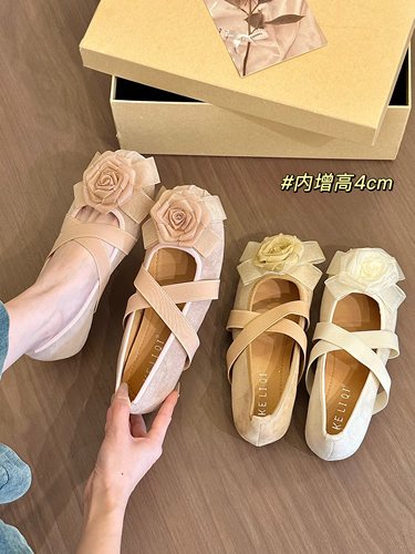 titing温柔粉雾！甜美山茶花圆头内增高芭蕾舞鞋女秋厚底玛丽珍鞋