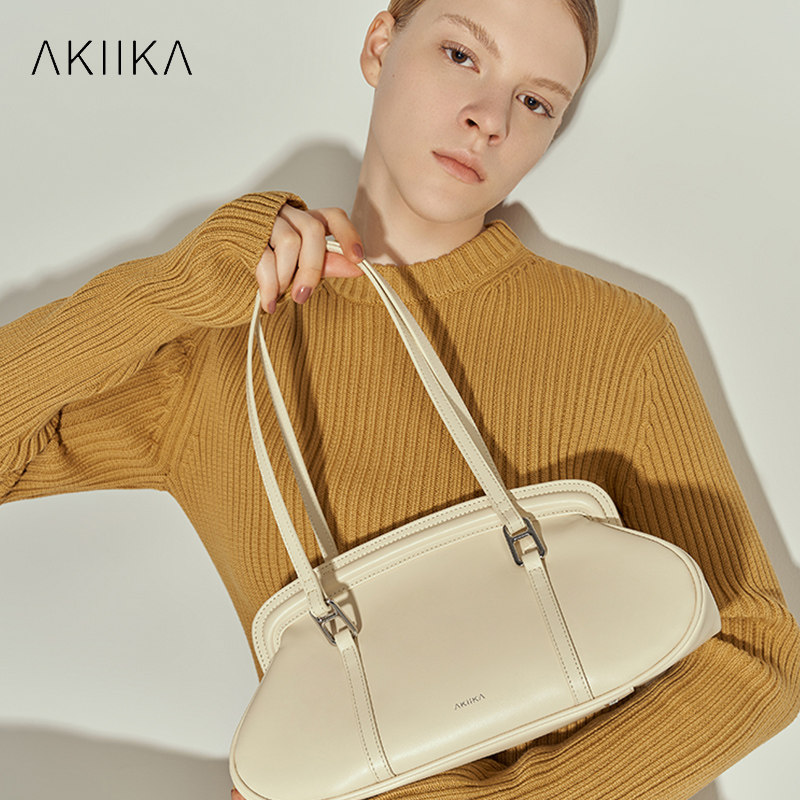 AKIIKA 牛皮大号 Classic Boston 单肩腋下包 复古手提包波士顿包