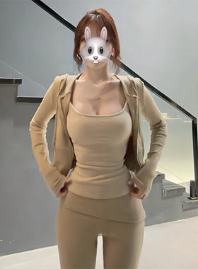 SweetKiki 巨显身材的两件套套装 弹力超大上身超舒服百搭慵懒风