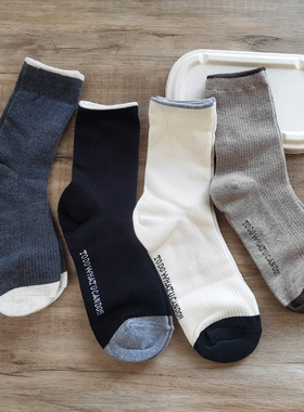 caras韩国进口细螺纹袜子女棉袜简约吸汗高弹秋冬坑条中筒潮黑色