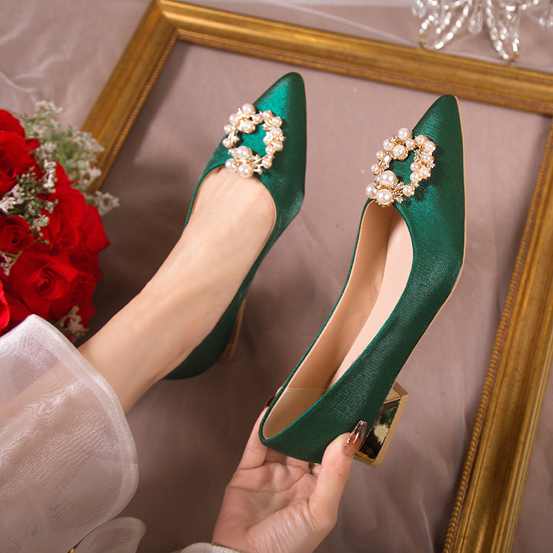 绸缎单鞋绿色婚鞋结婚新娘鞋礼服鞋秀禾鞋珍珠尖头低跟粗跟高跟鞋,女鞋,婚鞋,淘宝优惠券,粉丝福利购,淘宝优惠卷