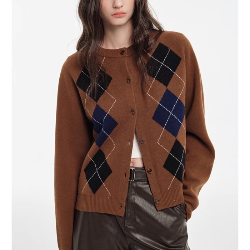 戎美衣尚学院风菱形格撞色羊毛开衫女时尚设计感针织外套慵懒毛衣