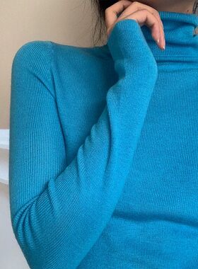 孔雀蓝湖蓝色毛衣女修身显瘦叠穿内搭亮蓝色堆堆高领打底针织上衣