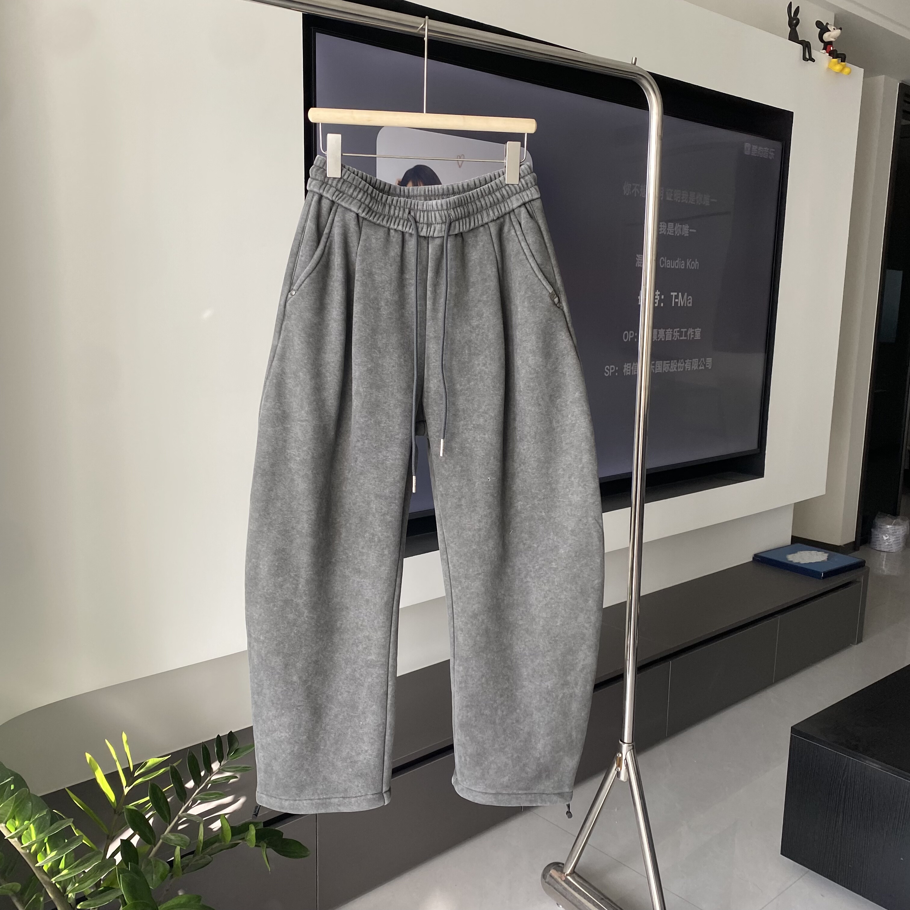 美式复古冬季加厚韩版羊绒裤弯刀卫裤男加绒潮牌宽松休闲百搭长裤