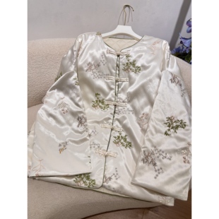 子母依小树刺绣棉服25408QZF264