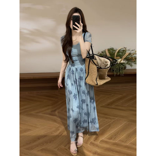 大婷婷 新款新中式枫叶印花收腰夏季显瘦连衣裙短袖女长裙DT2132