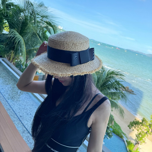 海边拍照拉菲草帽蝴蝶结氛围感
