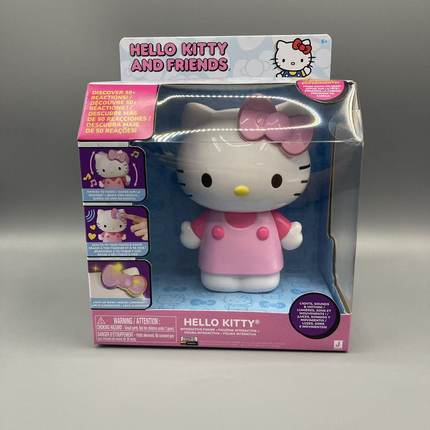 三丽鸥Hello Kitty电动发光玩偶公仔凯蒂猫可发声互动人偶玩具