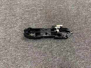 颐达骐达骊威骏逸轩逸天籁奇骏逍客D50R50阳光外车门拉手底座支架