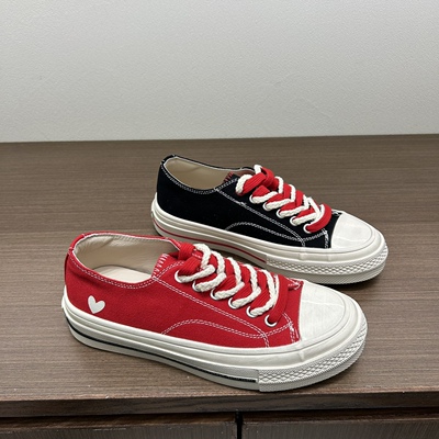 欧洲站厚底红色爆款爱心帆布鞋女2026春软底休闲鞋学院风运动板鞋