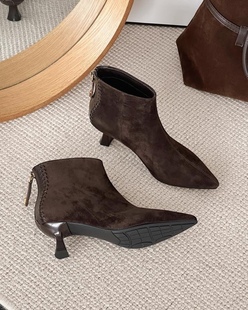 欧洲站切尔西时装靴女新款羊皮尖头细跟高跟短靴瘦瘦靴子2025秋冬