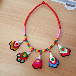 民族风五朵花布艺手工编织项圈骨链红绳编项圈绣花项圈景区项链