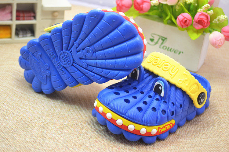 Pantoufles enfants en autre pour été - Ref 987125 Image 3