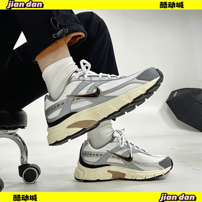 耐克男鞋复古老爹鞋缓震跑步鞋