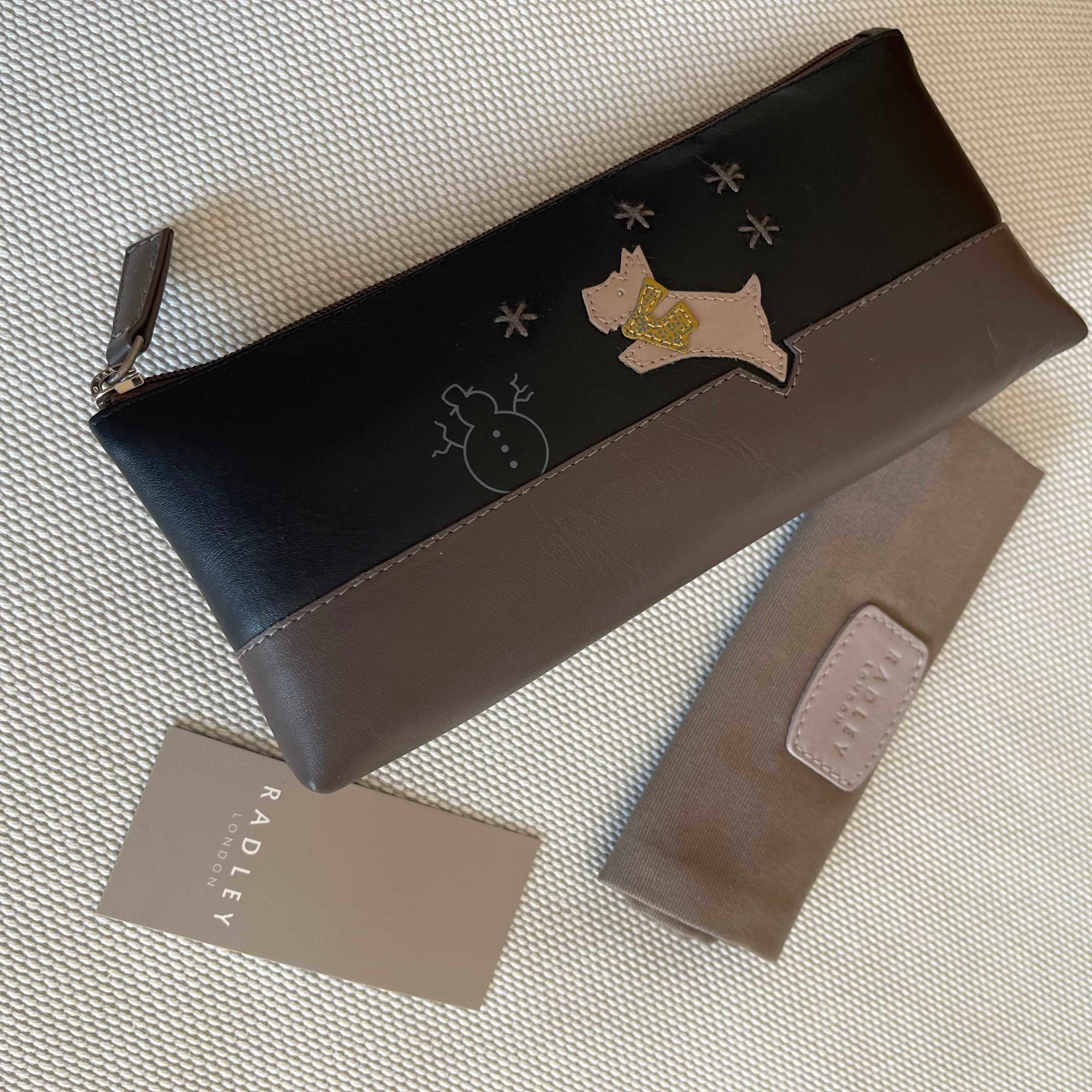 正品现货全新 Radley 小狗 笔袋化妆包零钱包手拿包收纳包,文具电教/文化用品/商务用品,笔袋,淘宝优惠券,粉丝福利购,淘宝优惠卷