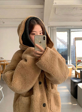 复古皮毛一体羊羔毛连帽外套女