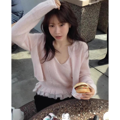 荷叶边吊带女+针织毛衣外套