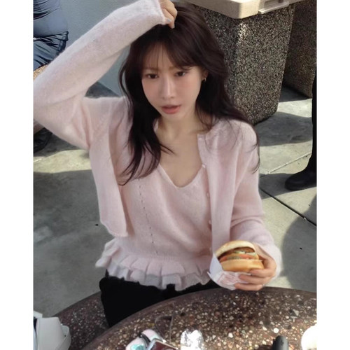 荷叶边吊带女+针织毛衣外套