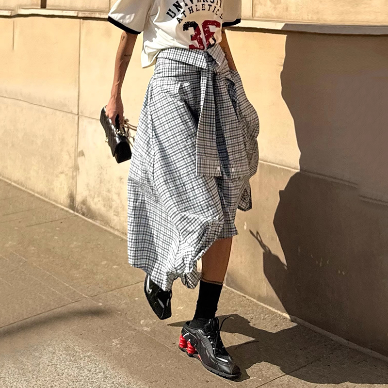 设计感翻边绑带不规则格子半身裙