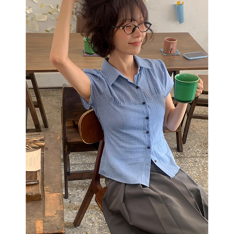 复古单排扣泡泡袖格子衬衫