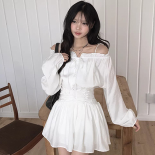 良良家 温柔风一字领露肩收腰连衣裙女春季新款短款长袖衬衫裙