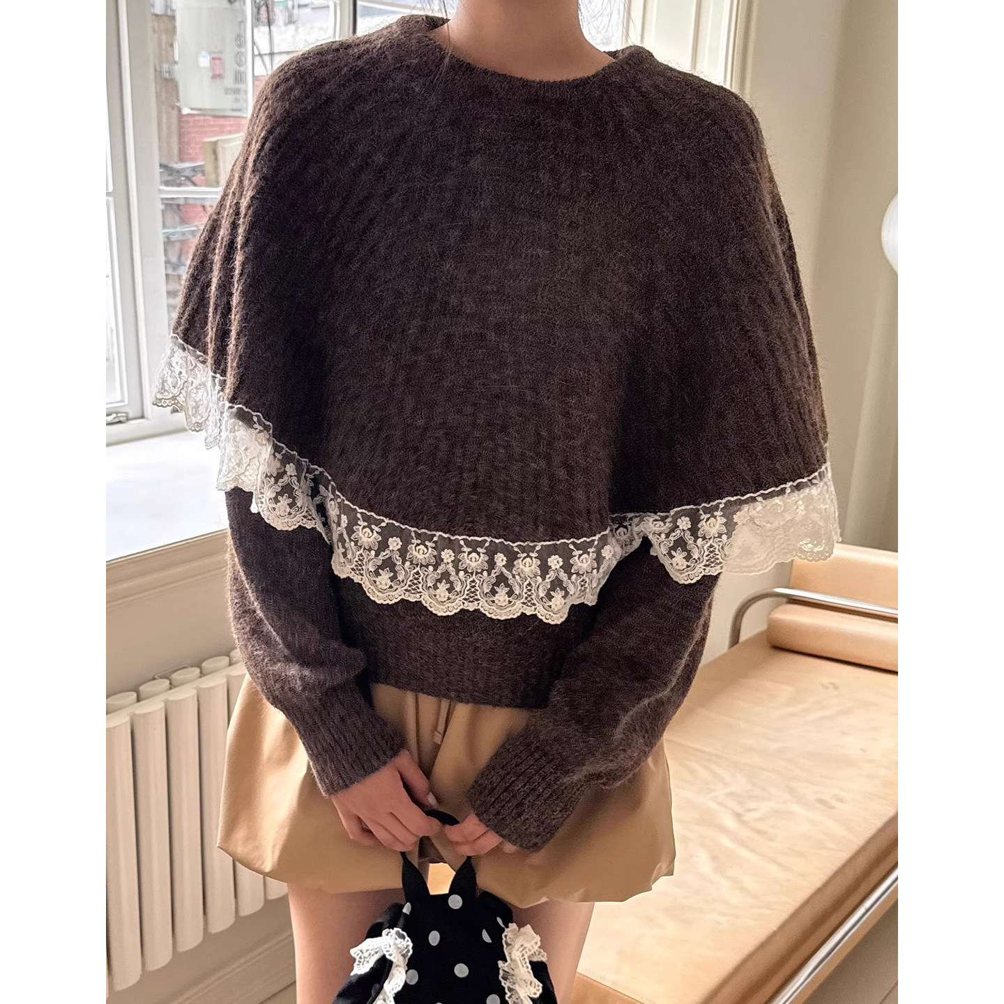 时尚套装软糯百搭长袖打底针织衫女2025冬季新款蕾丝花边斗篷毛衣,女装/女士精品,时尚套装,淘宝优惠券,粉丝福利购,淘宝优惠卷
