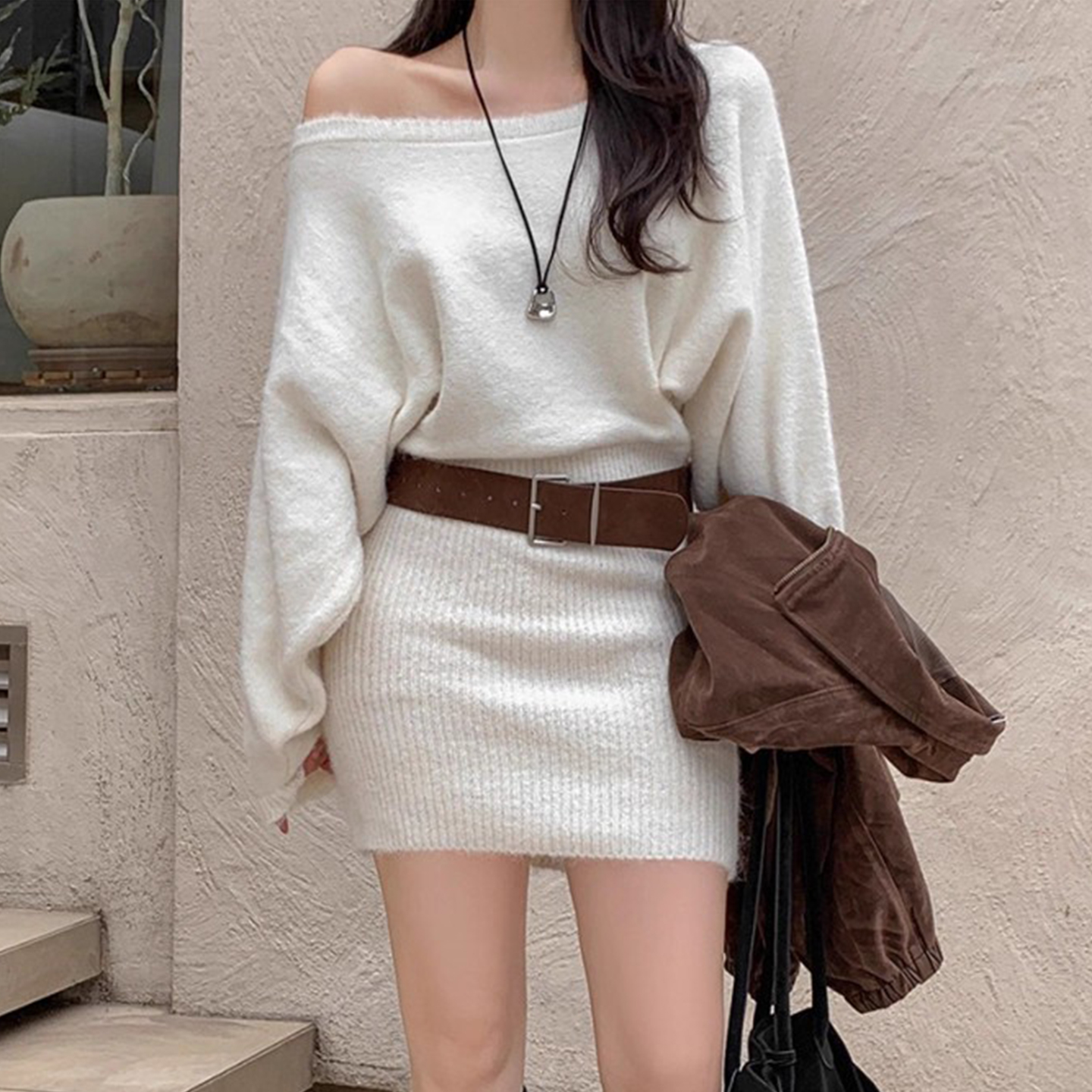 长袖软糯针织包臀裙连衣裙