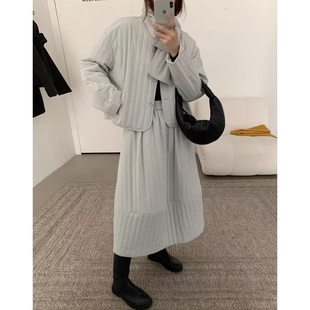 温柔气质条纹棉服外套女2025冬季新款高腰A字半身裙配围巾三件套