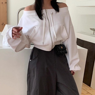 卫衣女 短款 韩国chic秋季 小众设计感一字领露肩抽绳宽松百搭拉链式