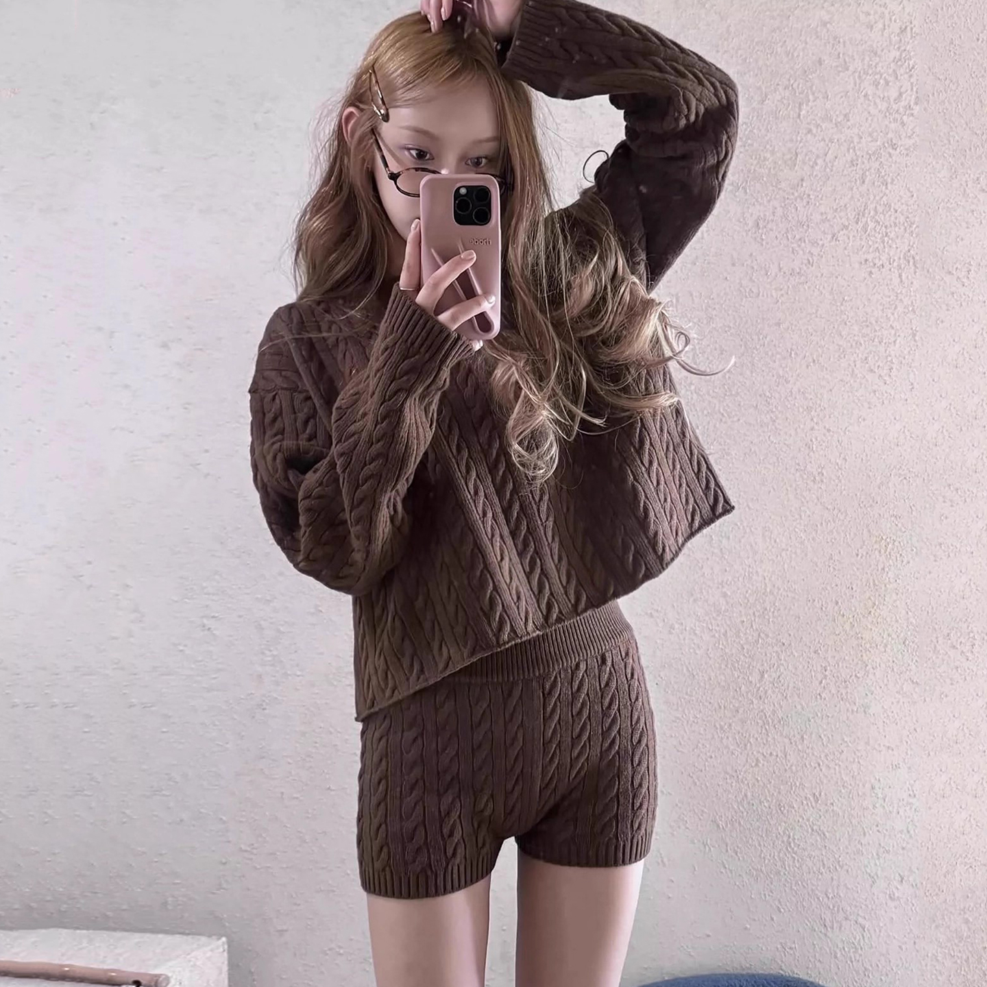 时尚套装麻花纹宽松短款针织衫毛衣女2025秋季新款高腰显瘦短裤子