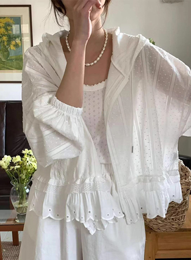 良良家设计感重工蕾丝荷叶边连帽防晒外套女夏季小众慵懒风上衣