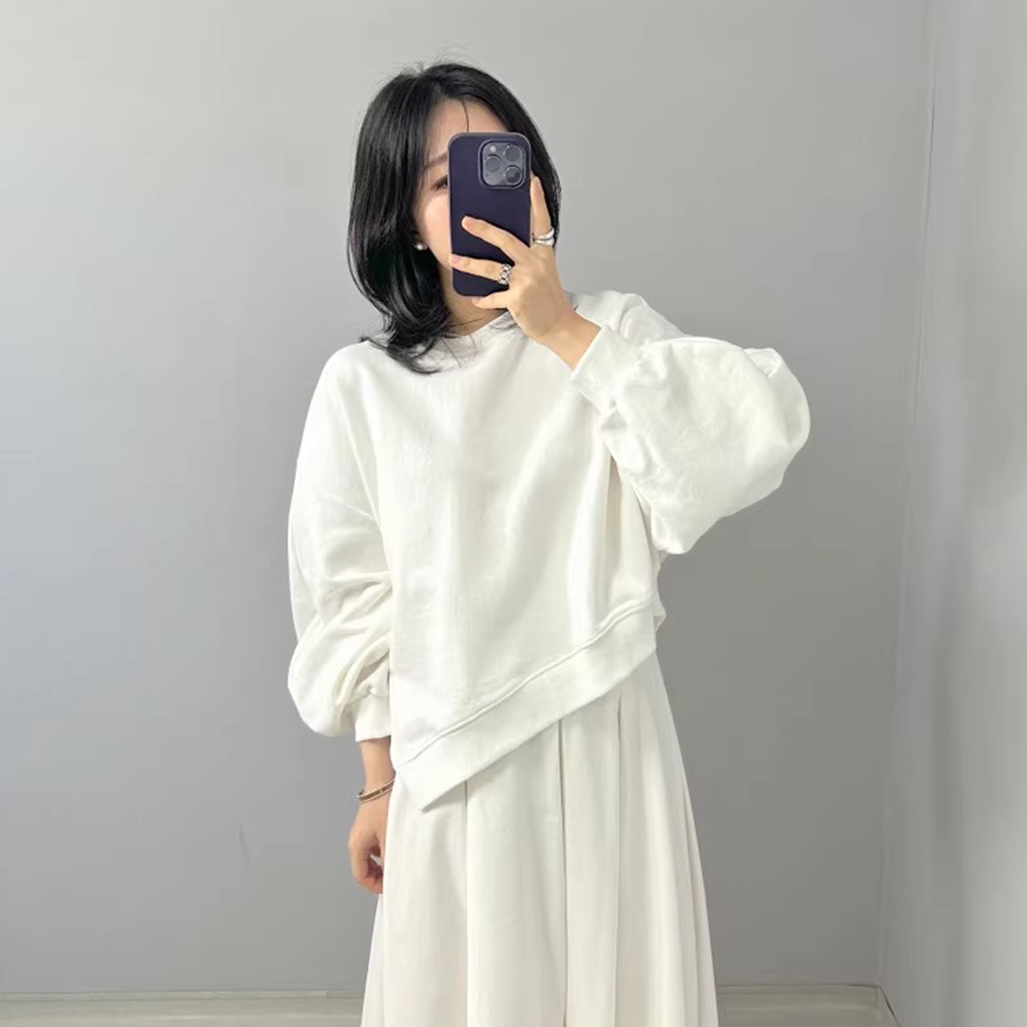 设计感不规则百搭短款纯色卫衣