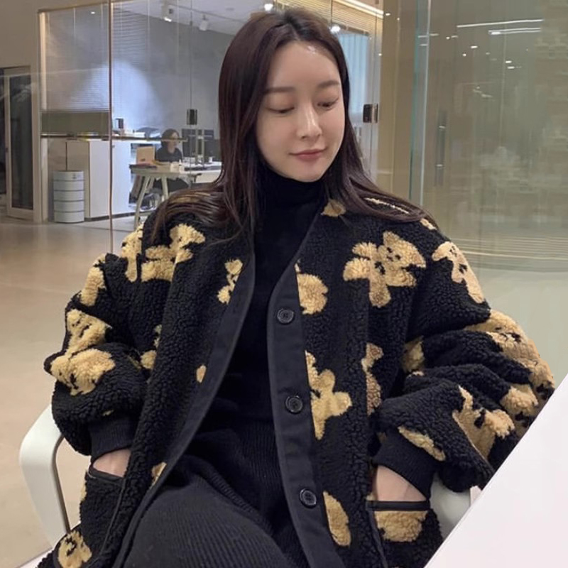 宽松百搭长袖仿羊羔毛外套