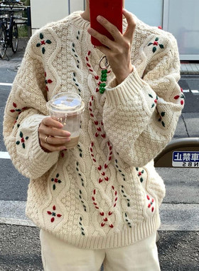 复古重工刺绣麻花纹套头毛衣女