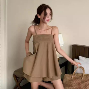 良良家复古风琴褶宽松背心吊带女夏季新款法式高腰阔腿短裤两件套