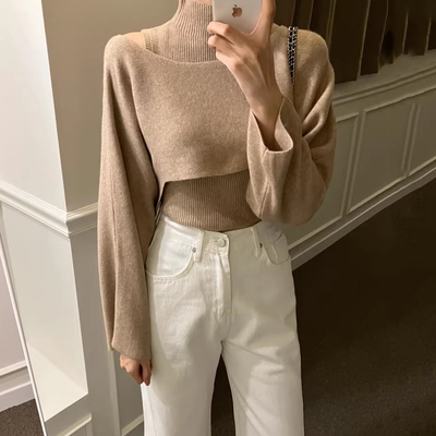 打底针织背心+短款毛衣罩衫