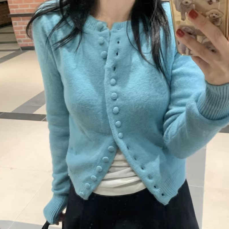 软糯修身显瘦百搭针织开衫外套