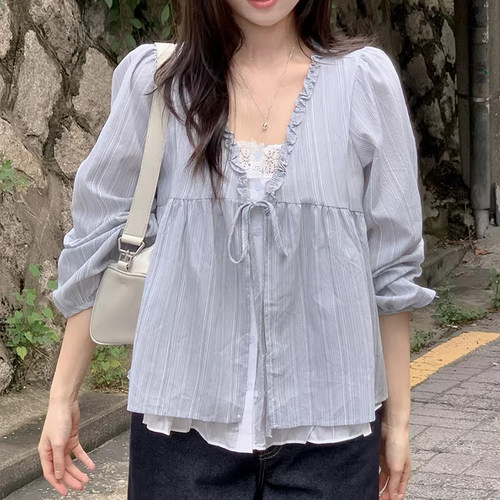 木耳边拼接假两件条纹长袖衬衫女