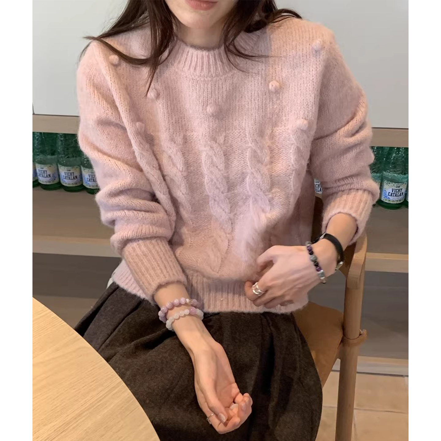 复古麻花编织短款毛衣女2025冬季新款设计感立体球球针织衫上衣